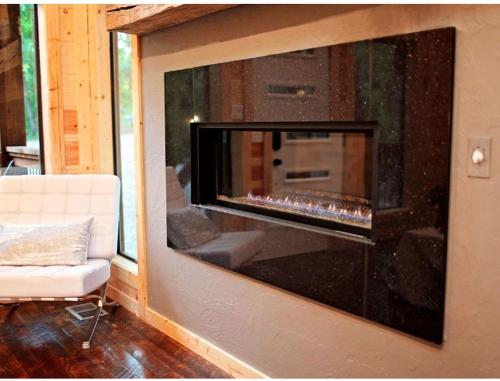 Stunning and Modern Cabin Rental near Beavers Bend State Park, Oklahoma