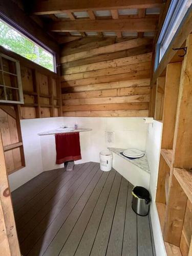 Island Glamping in a Pet-Friendly Bell Tent on an Island in Monmouth, Maine Island Glamping in a Pet-Friendly Bell Tent on an Island in Monmouth, Maine