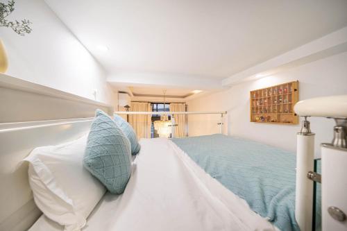 Ling Homestay - Huaihai Middle Road Branch Shanghai, Shanghai (photo 6)