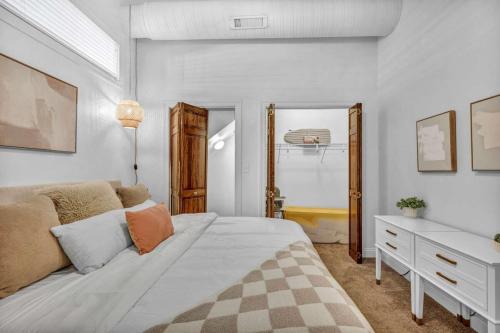 Lofts on 4th Penthouse, Sleeps 14, 2 units, Cleveland (fotografie 10)