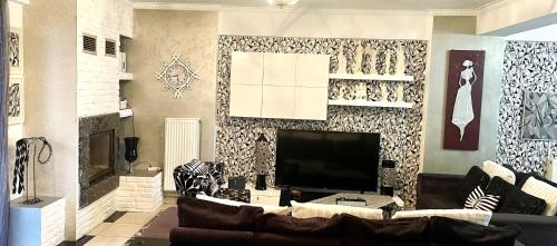 Greek hospitality with Free Double Parking and 1000mbps WiFi, Atény (fotografie 7)