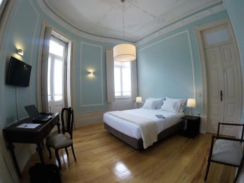 Dukes Corner Guest House - image 2