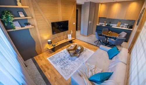 Luxury Mountain Getaway MM2