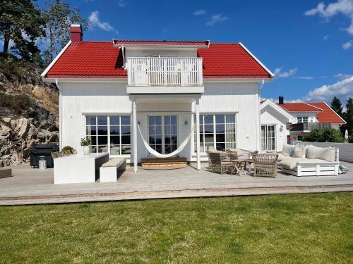 No6 Risør, Risør