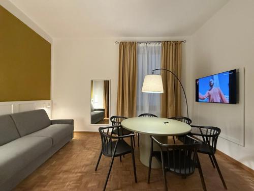 Yome - Your Home in Florence Room Type - Two-Bedroom Family Apartment Yome - Your Home in Florence Room Type - Two-Bedroom Family Apartment