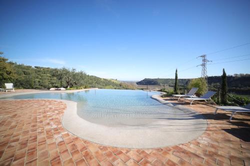 Deluxe Double or Twin Room with Pool Access