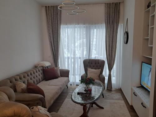 Ruža Vetrova 4 Ruža Vetrova 4