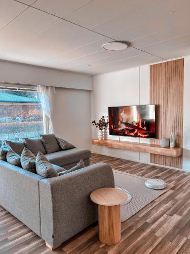 Koplietošanas atpūtas telpa ar TV, Sunny Nest 2 Villa in Korsholm