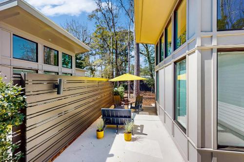 Modern Getaway Modern Getaway