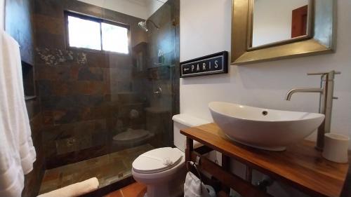 Villa Estrellas - Stunning Ocean-Views, Potrero, spacious 4 BR Villa