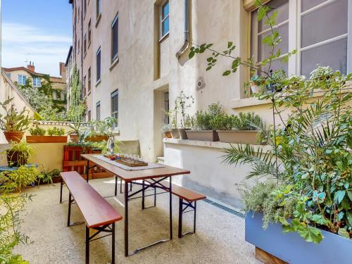 Le Cocon du Papillon Bleu I 2 suites parentales avec terrasse en plein coeur de Lyon I Parking inclus, Lyon (Foto 5)