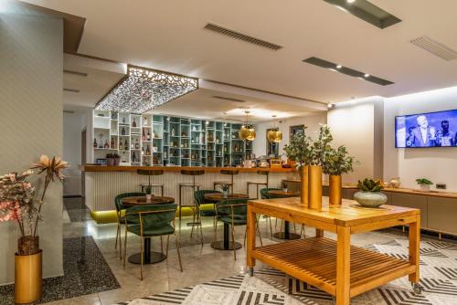 Glow Boutique Hotel & Suites