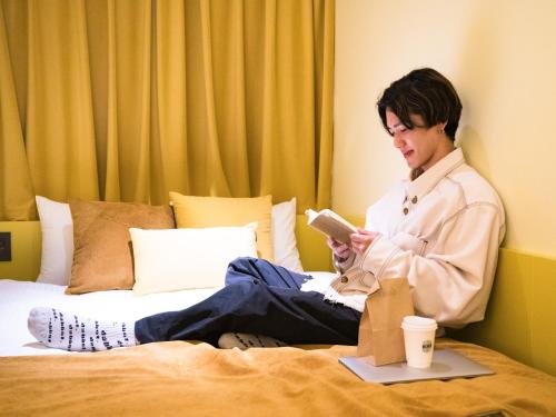 room detail thumbnail 1