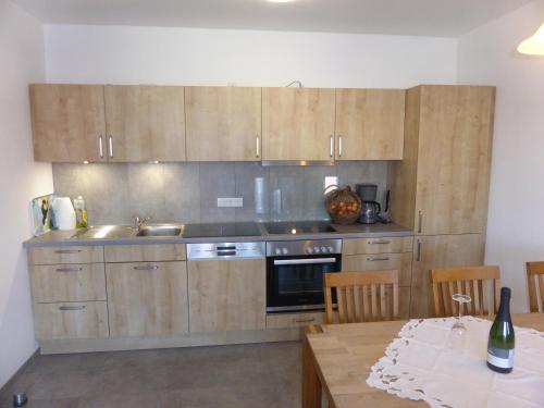Ferienwohnung Volkacher Str.10 - image 3