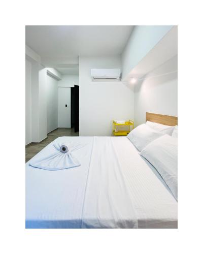 1 double bed