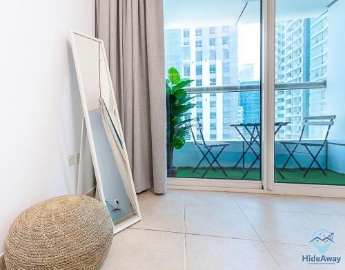 1BR Tropical Vibes Near Skydiving and Beach!, Dubaj (fotografie 4)