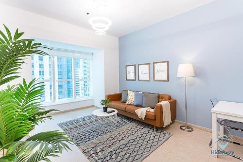 1BR Tropical Vibes Near Skydiving and Beach!, Dubaj (fotografie 6)