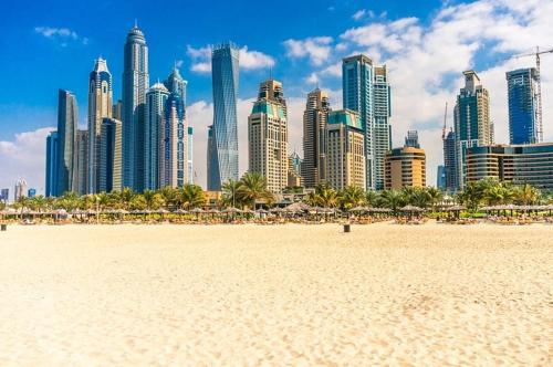 1BR Tropical Vibes Near Skydiving and Beach!, Dubaj (fotografie 10)
