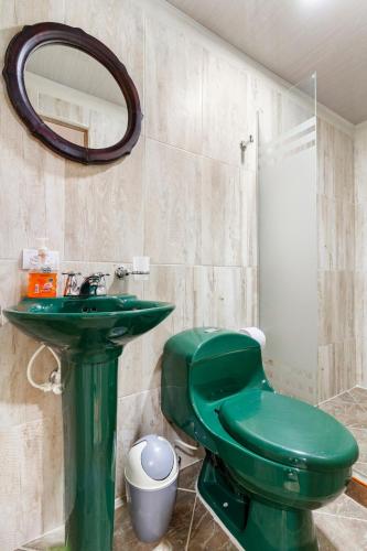 Studio apartment in La Floresta near the subway, Medellín (photo 2)