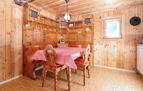 Two-Bedroom Holiday Home