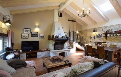 Beautiful Home In Porec in Fuskulin