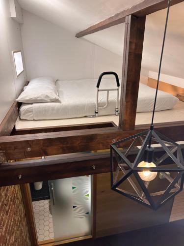 Victorian Loft Living Hotel 22 - image 4