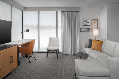 Residence Inn by Marriott Seattle Northgate Station - image 5