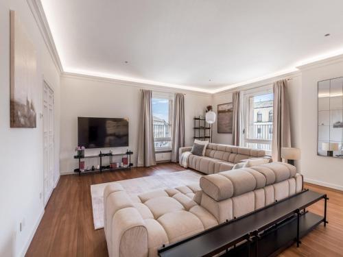 The Best Rent - Prestigious multi-bedroom apartment overlooking St. Peter’s, Roma (foto 9)