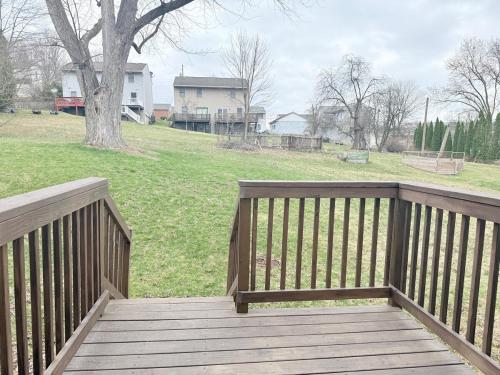 A környék, Town House near Geisinger Medical Center in Danville (Pennsylvania)