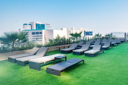 1BR Charming Modern 5Min to Beach Dubai Marina, Dubai (photo 4)