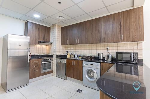1BR Charming Modern 5Min to Beach Dubai Marina, Dubai (photo 10)