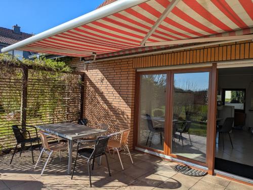 Balkons/terase, Ferienwohnung Ronja in Bunde (Herford)