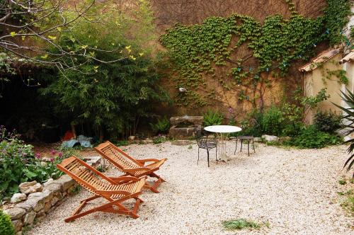 gîte à Rustrel (gite a Rustrel) in Rustrel
