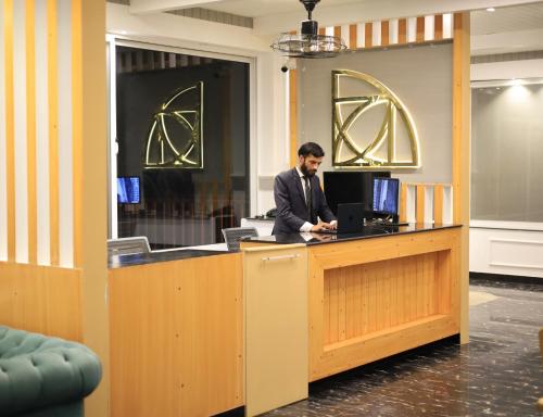 Lobby, Destination Hotel Thandiani in Abbottabad