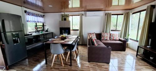 設施, House of Dreams in 尼科亞