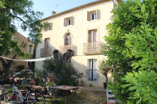 Mas de Bellegou Bed and Breakfast - main image