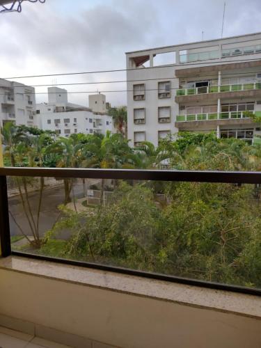 Enseada beach apartment