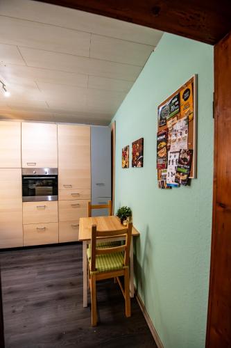 Køkken, Schöne Ferienwohnung in ruhiger Lage (Schone Ferienwohnung in ruhiger Lage) in Altena
