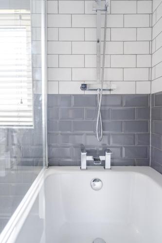 Fürdőszoba, Skipton Lodge in Nyugat-Billingham