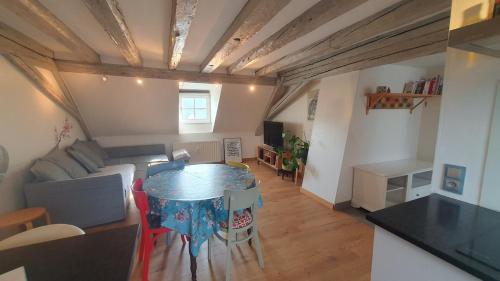 Mon Ptit Nid T3 Duplex au coeur de la Krutenau, Strasbourg (photo 4)