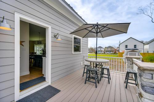 Walk to Beach and Central Park Home in Cape Charles in Cape Charles