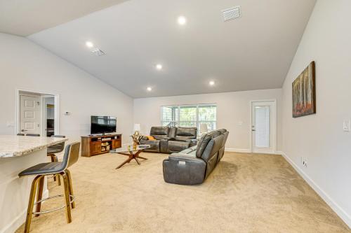 Screened Lanai Relaxing Retreat in Ocala! in Ocklawaha