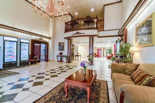 ล็อบบี้, Ark Suites By OYO Jonesboro I-555 in โจเนสโบโร (AR)