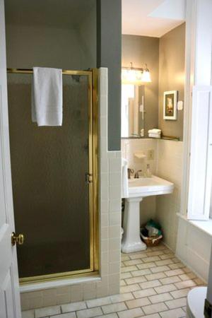 Joshua Wilton House – Harrisonburg, VA