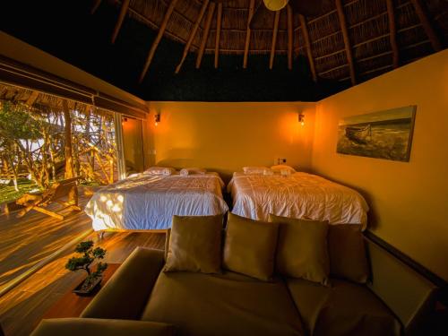 2 king beds