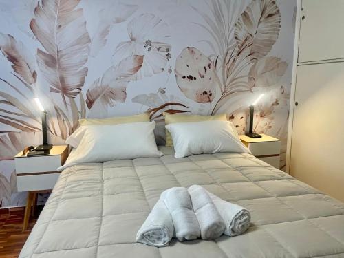 One-Bedroom Apartment image 4