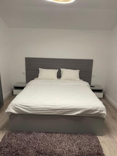 Happy apartment 2