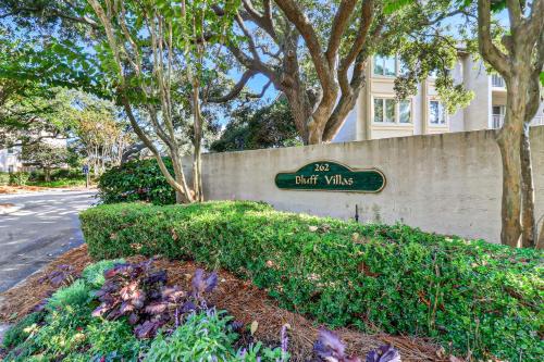 1731 Bluff Villas 1731 Bluff Villas