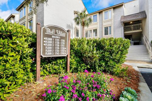 1731 Bluff Villas 1731 Bluff Villas