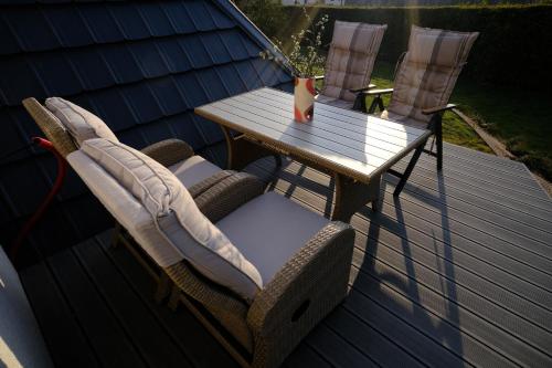 Kilátás, Pyramida pod Lysou s vířivkou (Pyramida pod Lysou s virivkou) in Frydlant Nad Ostravici